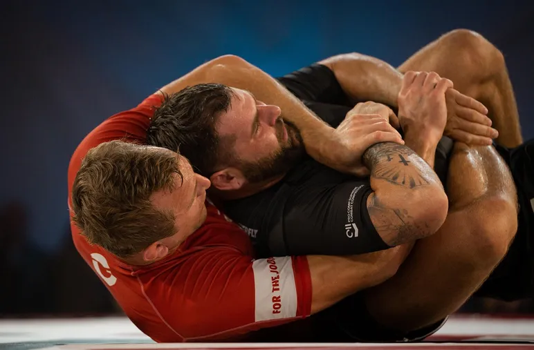 Varför en spellicens är viktigare för MMA-betting än många andra sporter