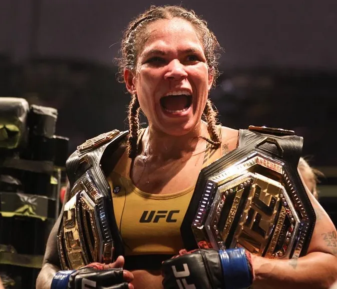 Dubbelmästare och kontrollen över två divisioner